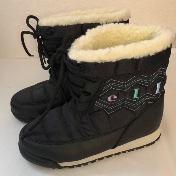 3 w/ flower 🌺 for $25 Ellesse Girl’s Snow Boots Youth Size 3 - Picture 1 of 4
